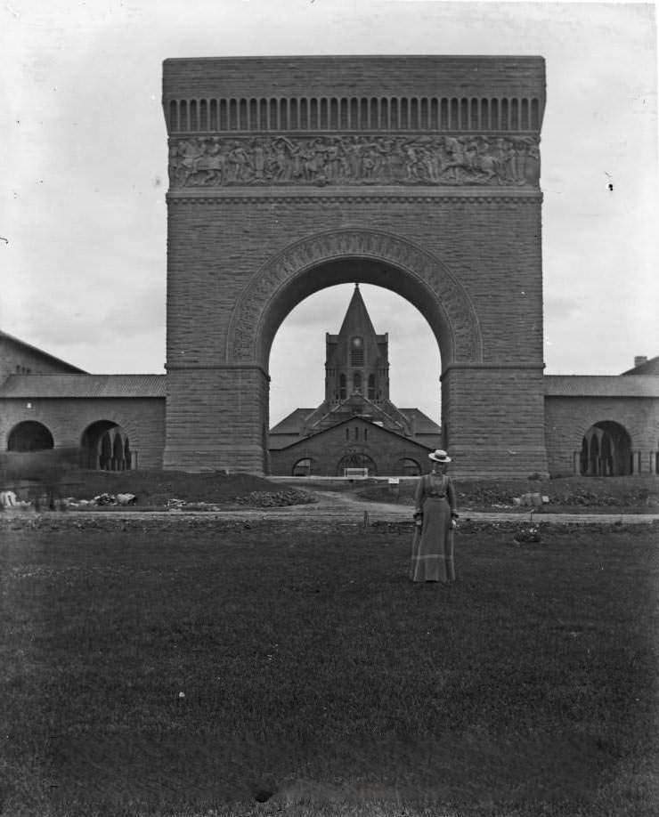 Stanford Memorial Church, 1910