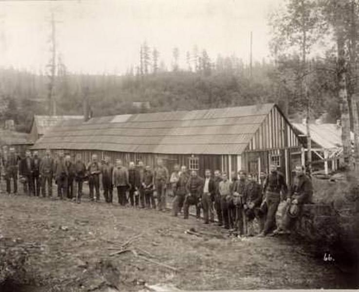 Mill Hands on H. L. Middleton's Property Edge of Big Basin, 1901