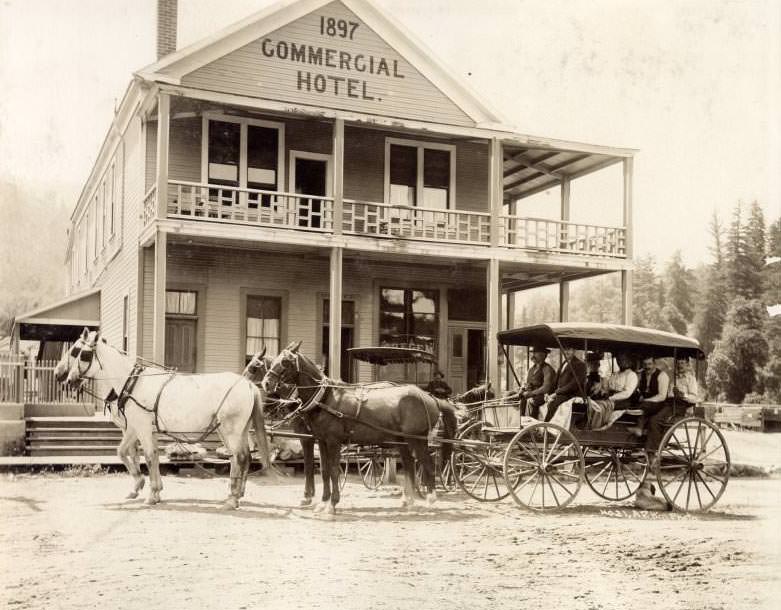 Hotel at Boulder Creek, 1901