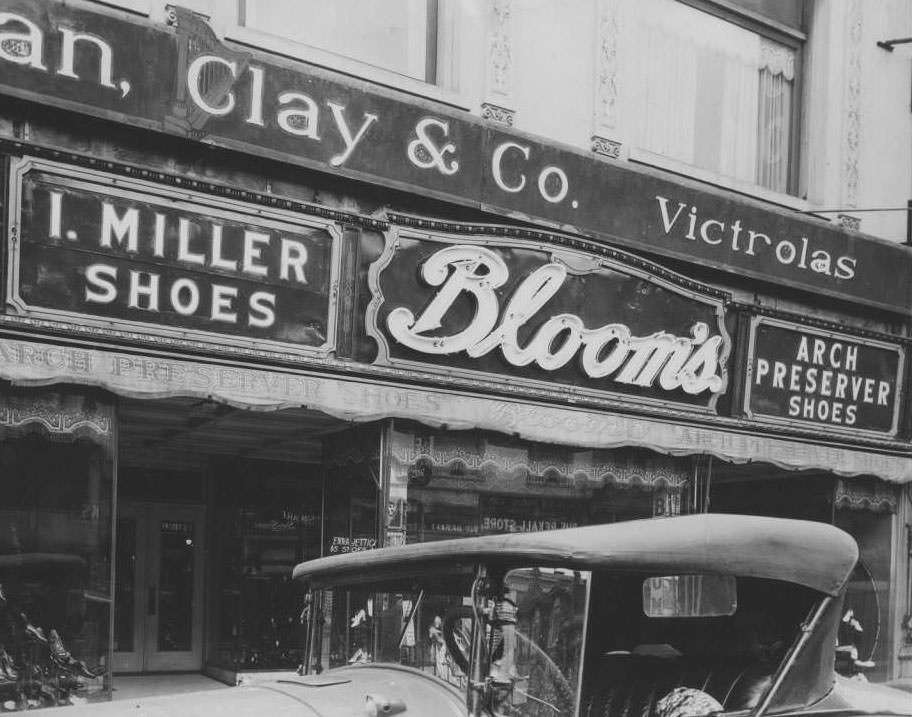 Bloom's Shoe Store, San Jose, 1913