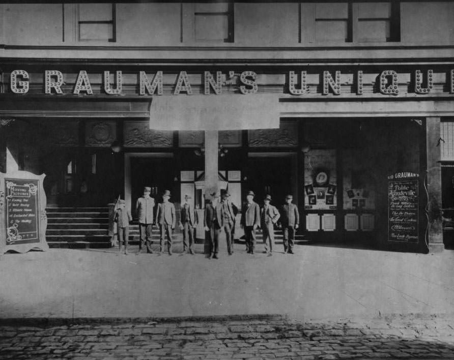 Grauman's Unique Theatre, 1903