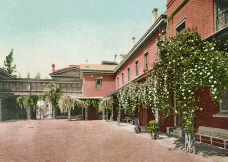 College of Notre Dame Courtyard, 1910s