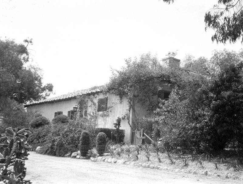 Casa Flores adobe, South Pasadena, 1936