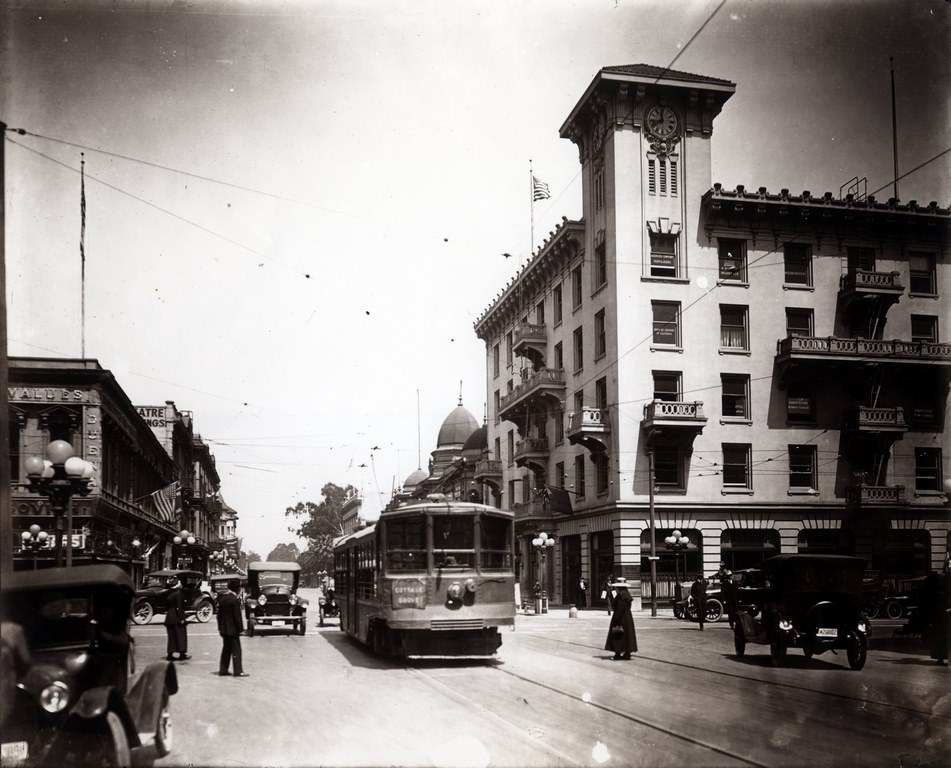 San Jose Savings Bank, located on West Santa Clara between First and Market Streets, 1874