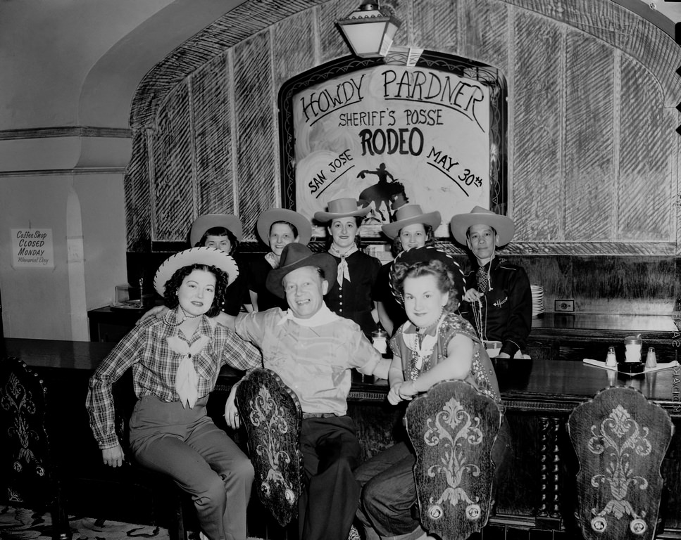 Hotel De Anza coffee shop, San Jose, 1947