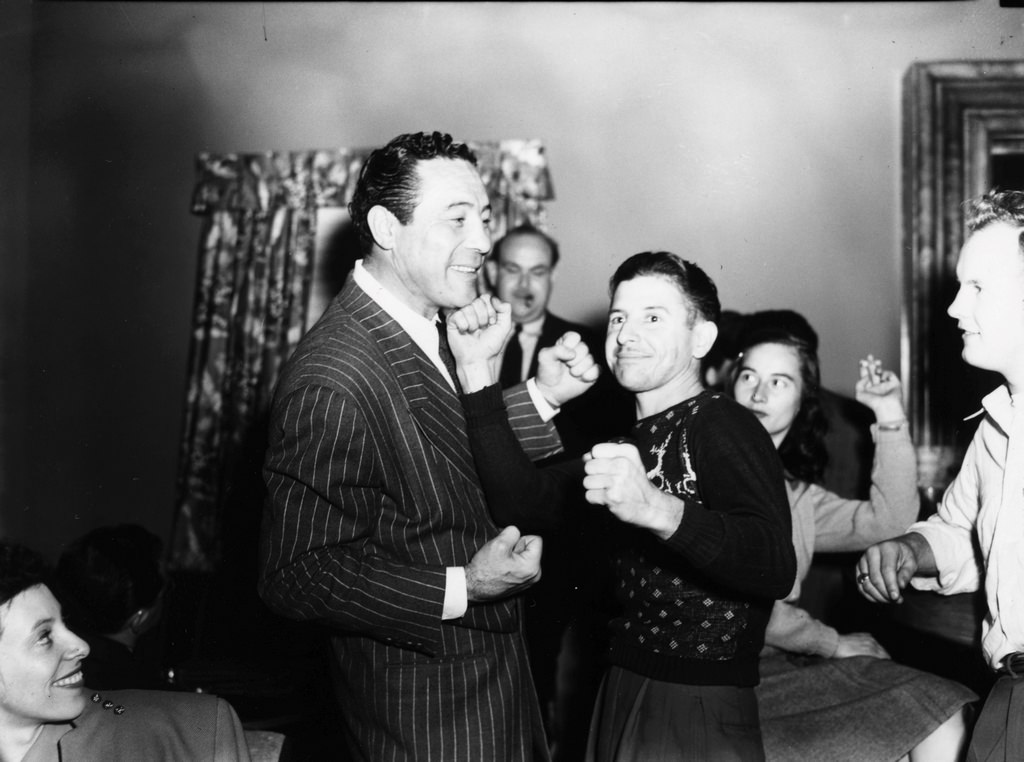 Max Baer at Lou's Village, San Jose, 1946