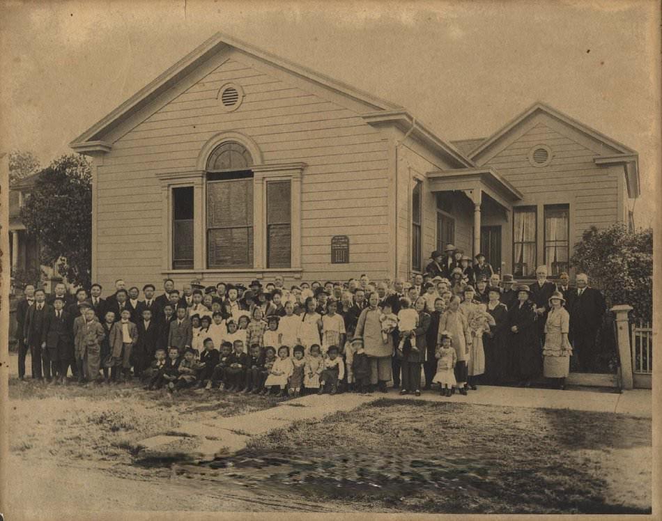 Group portrait in front of the Chinese Methodist Episcopal Church, San Jose, 1910s