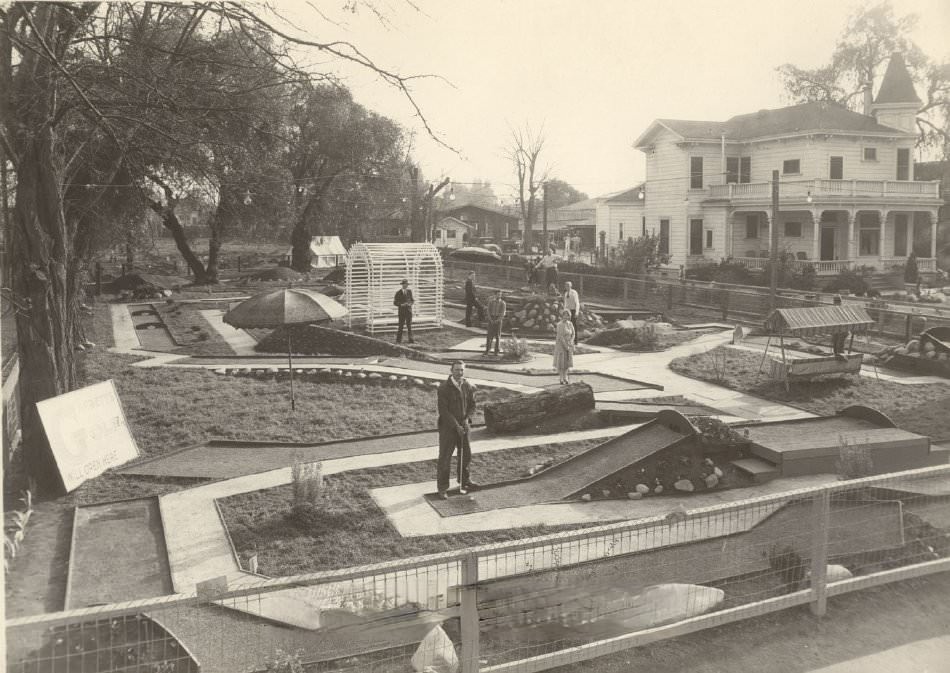 Miniature Golf Course, near 1040 The Alameda, San Jose, 1935