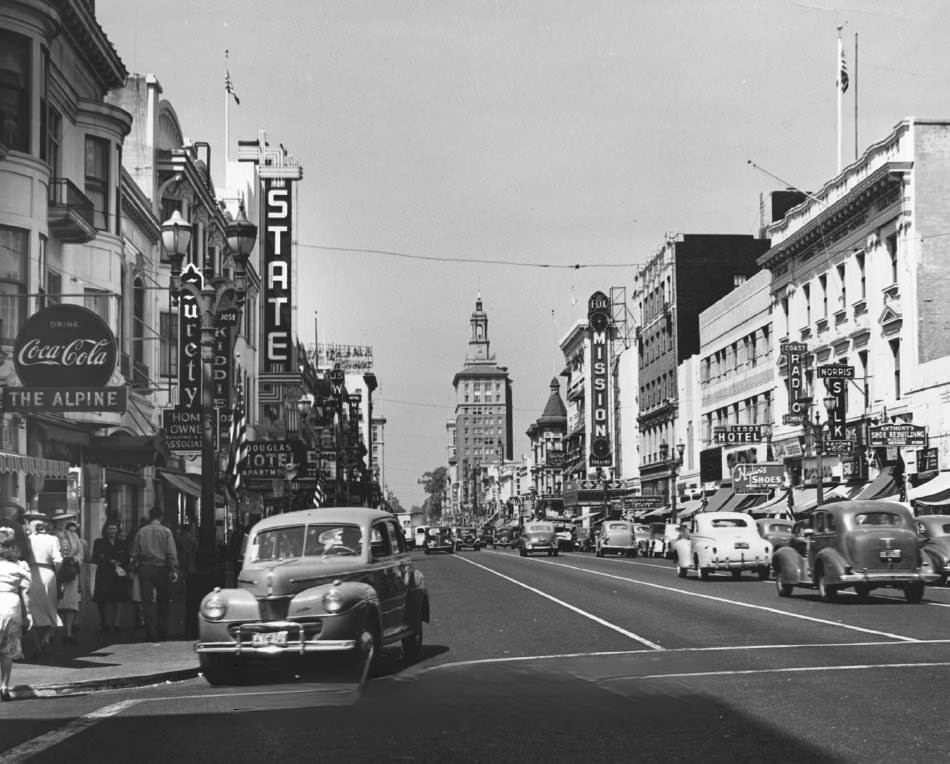 South First Street, looking north from San Carlos, 1944
