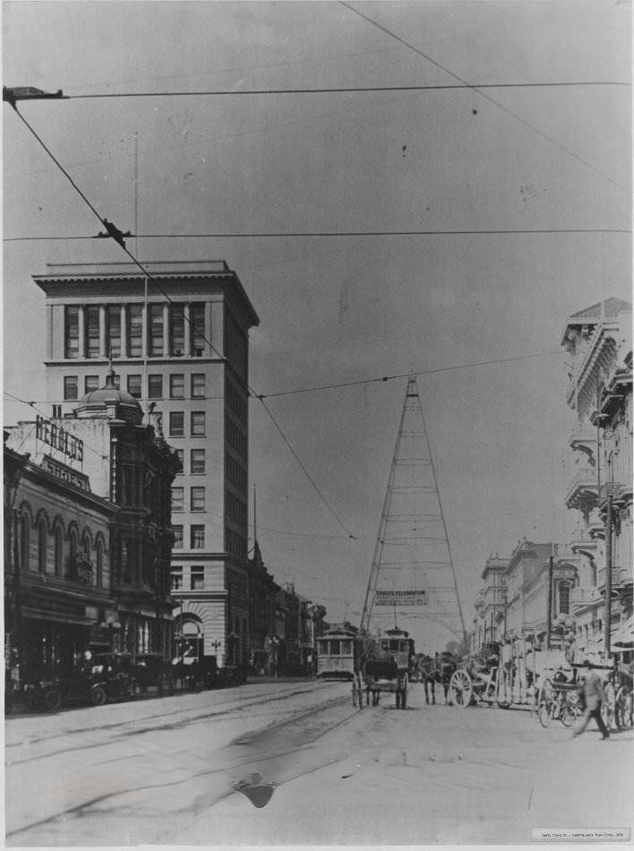 Santa Clara St., looking west from First, 1910