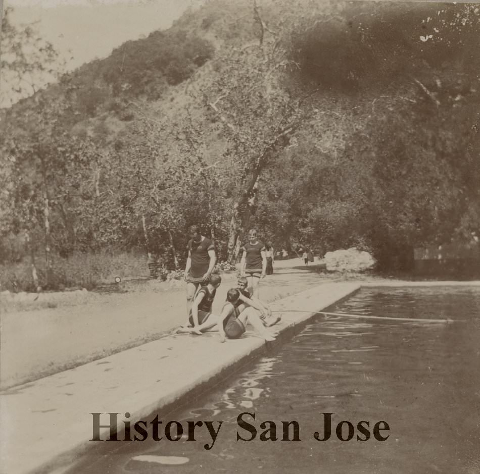 Women at the Alum Rock swimming pool, San Jose, 1897