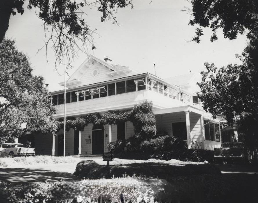 The Alum Rock Sanitarium in east hills of San Jose catered to tuberculosis patients, 1958