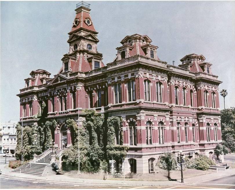 The old San Jose City Hall, 1950s