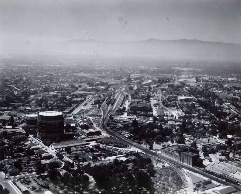 San Jose Looking south with Cahill railroad station, 1940