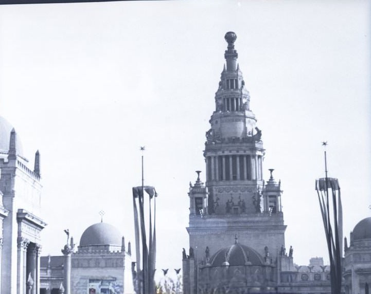 Treasure Island - Panama-Pacific Exposition building, 1915