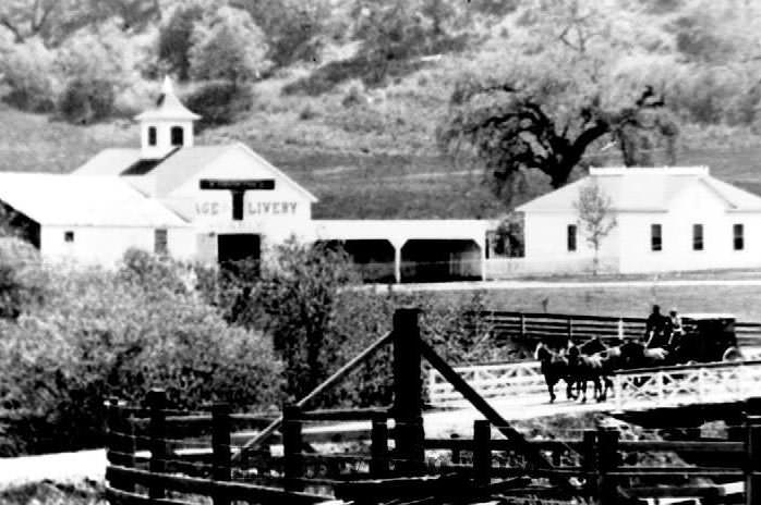 Mount Hamilton stage coach livery, 1892