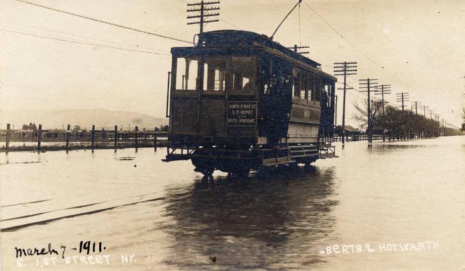Trolley Car, First St. near Humboldt, 1911