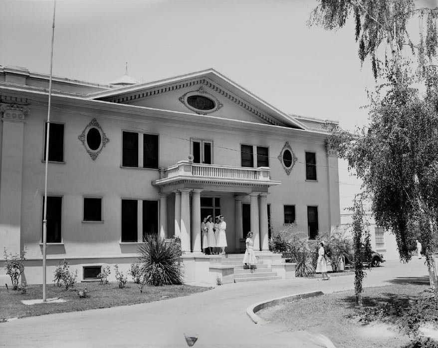 O'Connor Sanitarium, 1946
