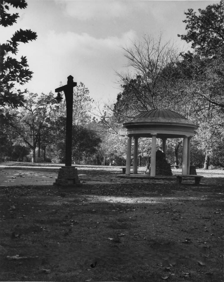 Alum Rock Pagoda, 1945