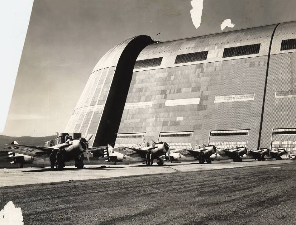 Moffet Field Planes, 1950s