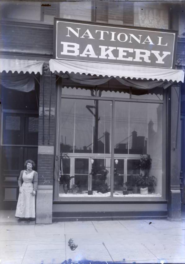 National Bakery, 1910s