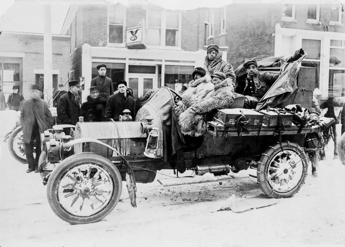 The Great New York to Paris Auto Race of 1908 Through Stunning Historic Photos