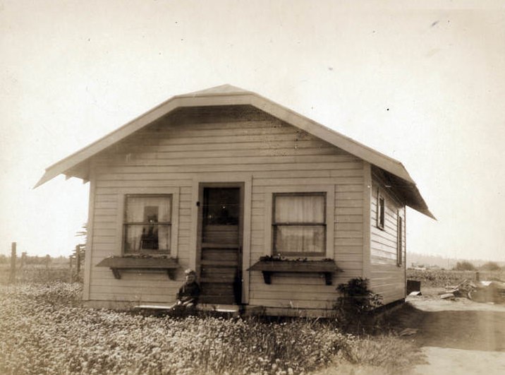 Crown Willamette Company House, 1920s