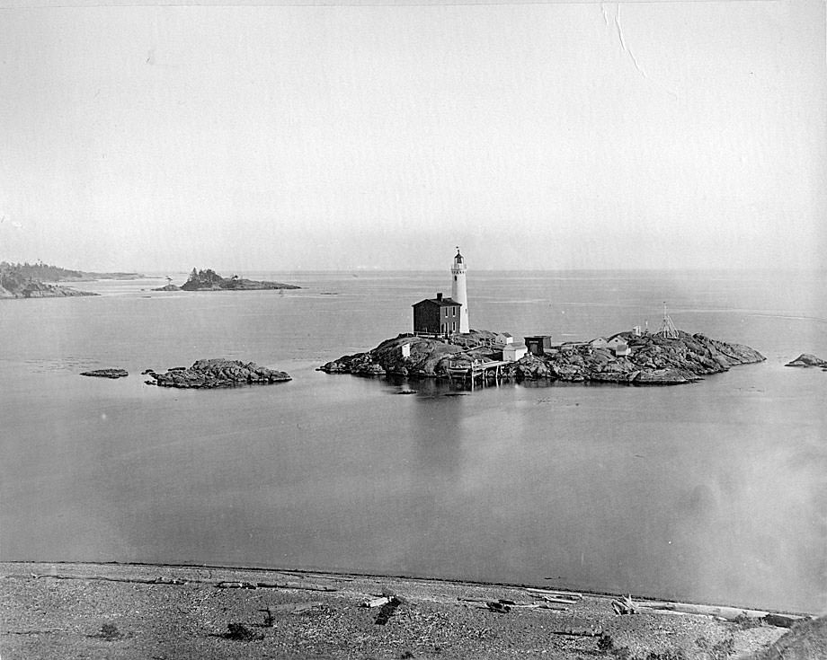 Light house, entrance to Esquimalt Harbor, 1880