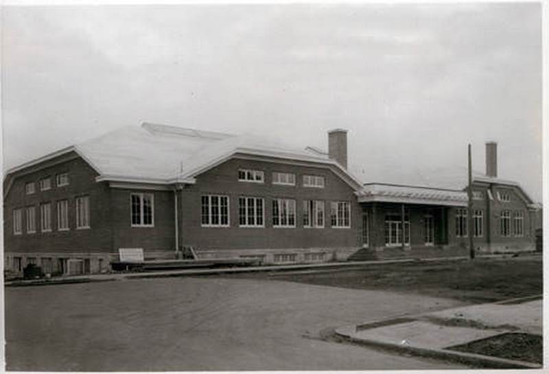 The exterior of the American Legion community building in Vancouver, 1922.