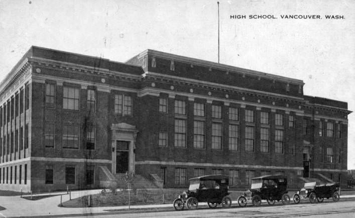 Fort Vancouver High School, 1913