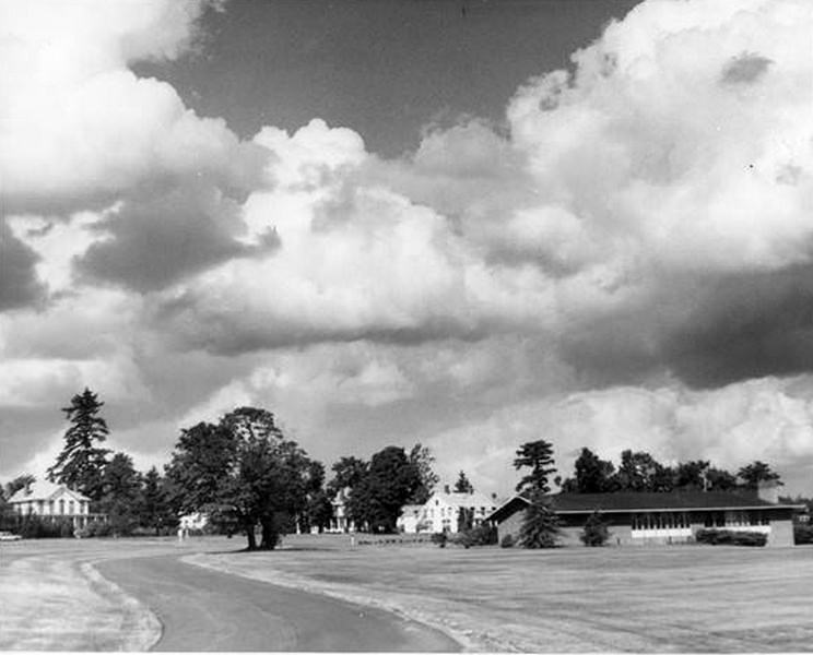 A view of the Fort Vancouver National Site visitor center and Officer's Row on June 22, 1968.