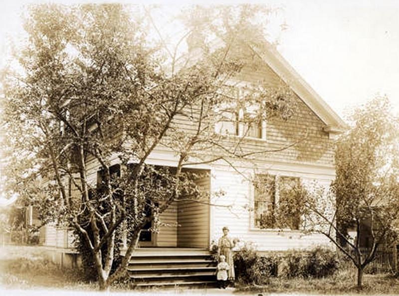 Hannah Jewett Home, 1900s