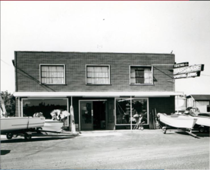 Ideal Hardware located at 5910 E. Fourth Plain Boulevard in Vancouver, 1955