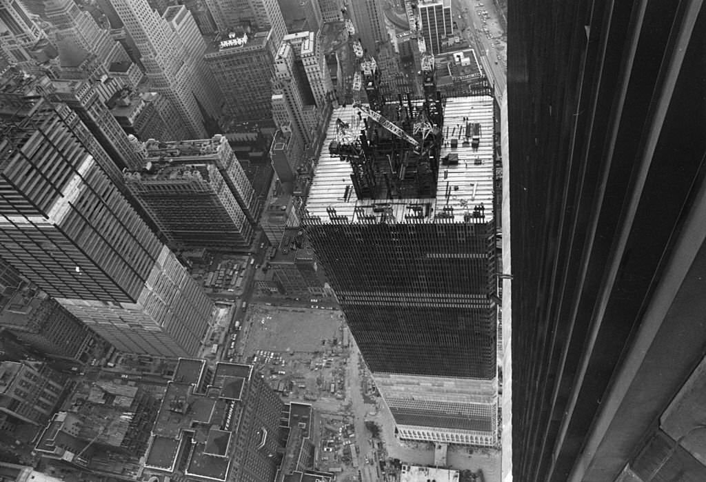 A rooftop view of the World Trade Center (World Trade Centre) in New York, under construction.