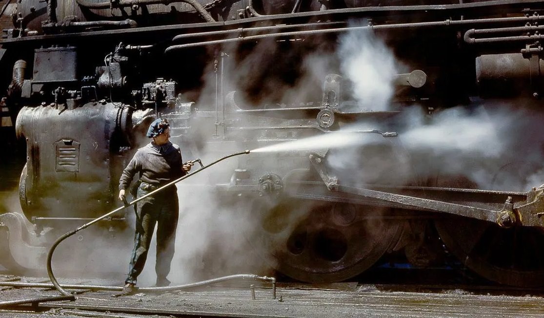 American Female Railroad Workers WWII