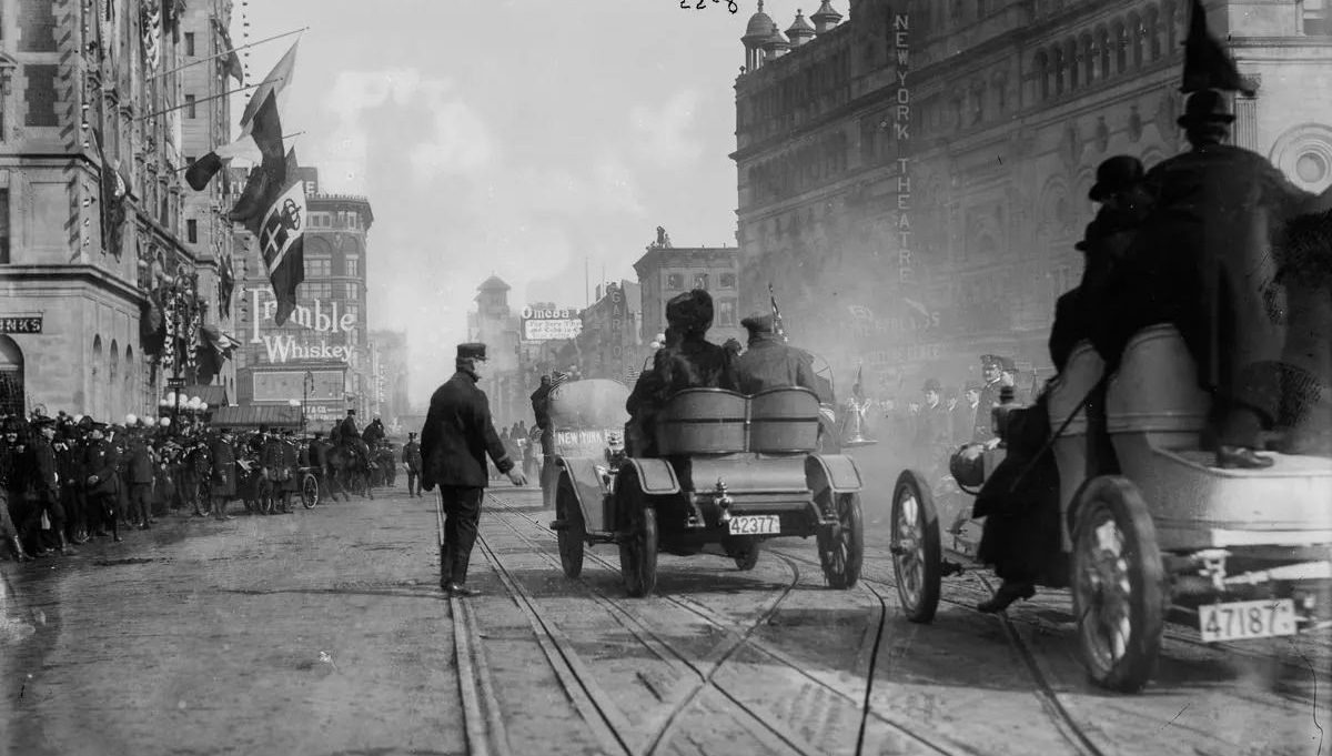 The Great New York to Paris Auto Race