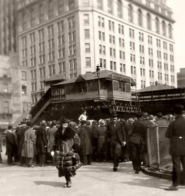 The Battery Place elevated station near One Broadway (Washington Building), 1921