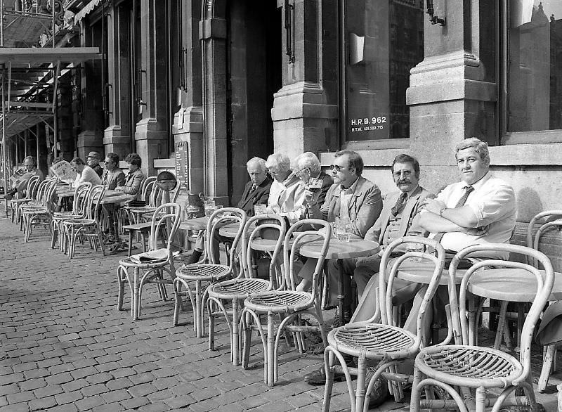 Street Life of Amsterdam in 1981 Through the Lens of Simon Nowicki