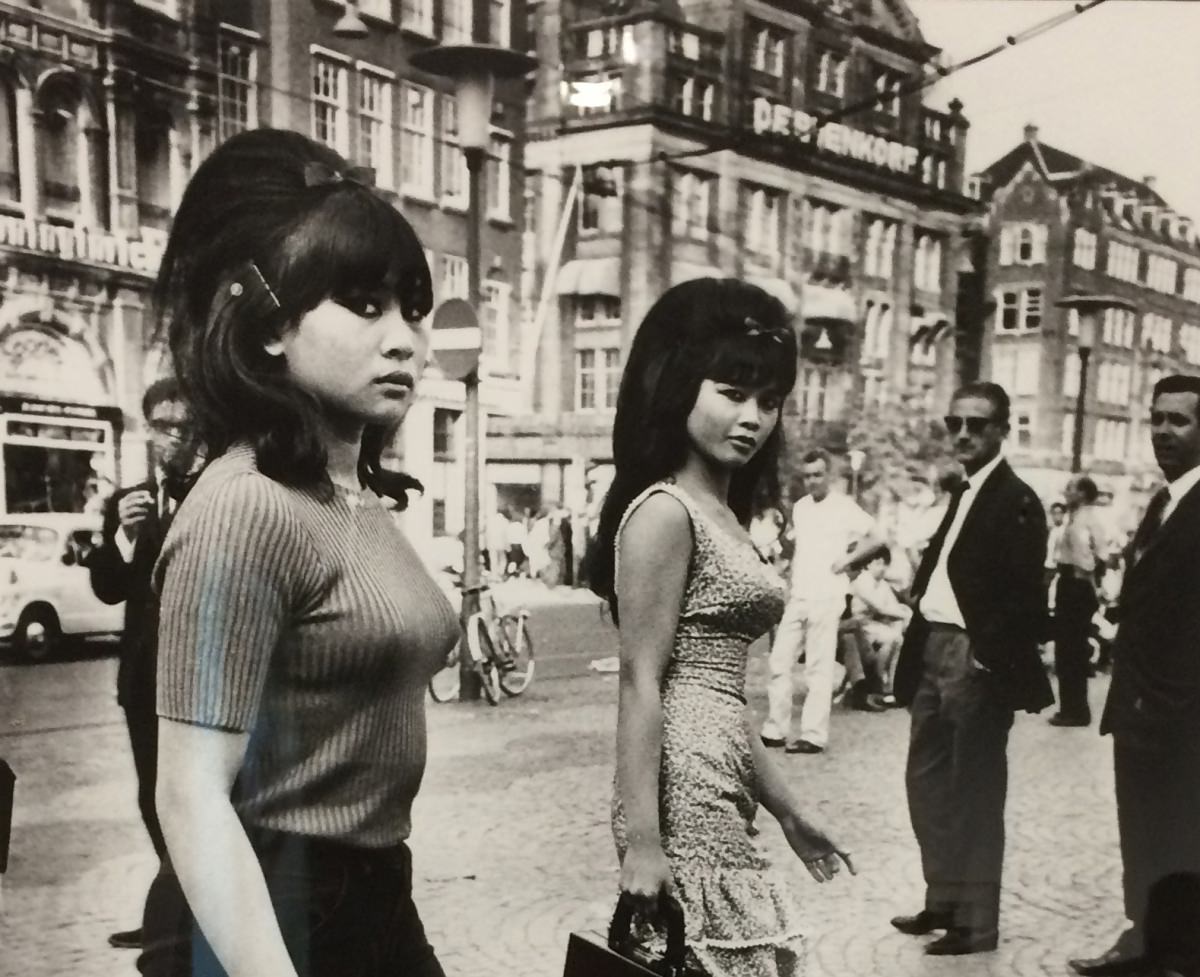 Life in Amsterdam from the 1950s and 1960s Through the Lens of Ed van der Elsken