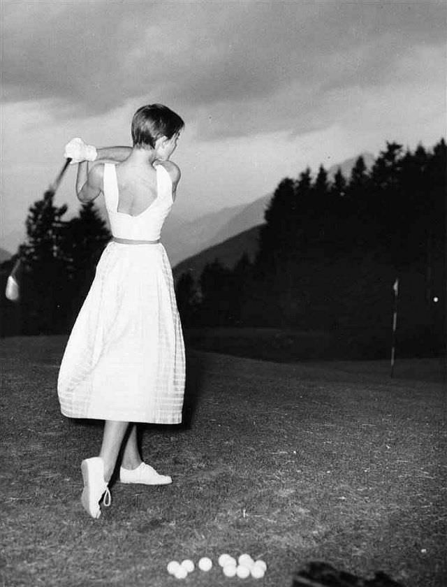 Fabulous Photos of Audrey Hepburn in Bürgenstock, Switzerland in 1954