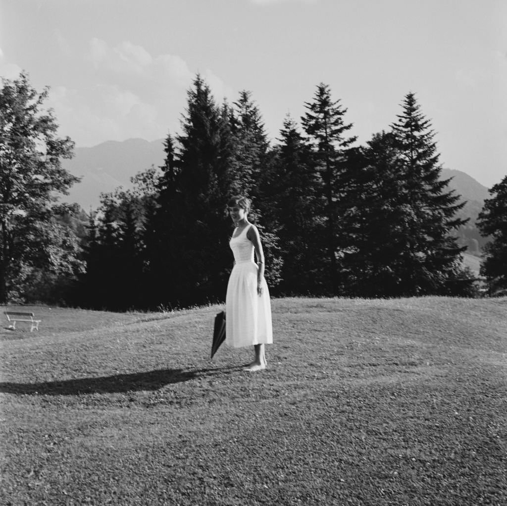 Fabulous Photos of Audrey Hepburn in Bürgenstock, Switzerland in 1954