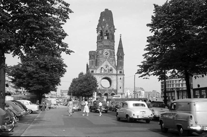 View from Kantstrasse to the Kaiser Wilhelm Memorial Church.