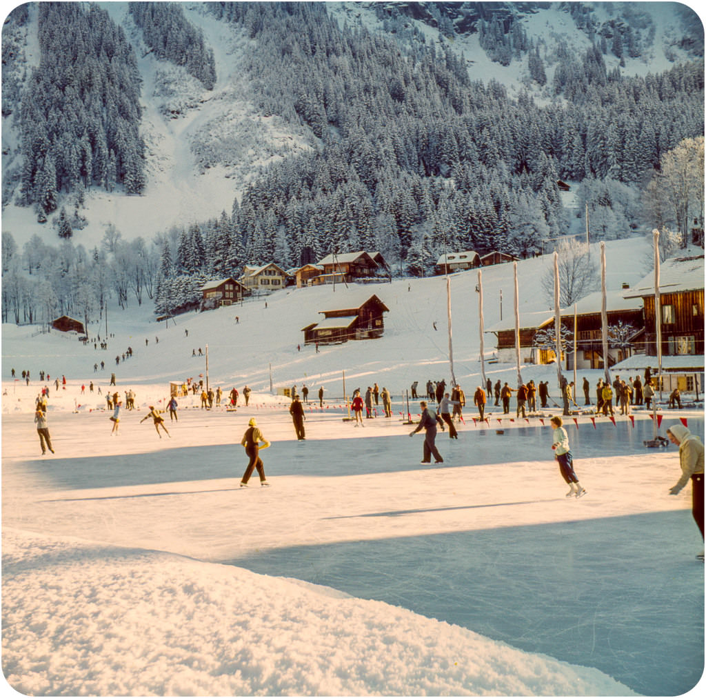 Fascinating Medium Format Color Photos Show Life in Bern, Switzerland, in the Winter of 1959