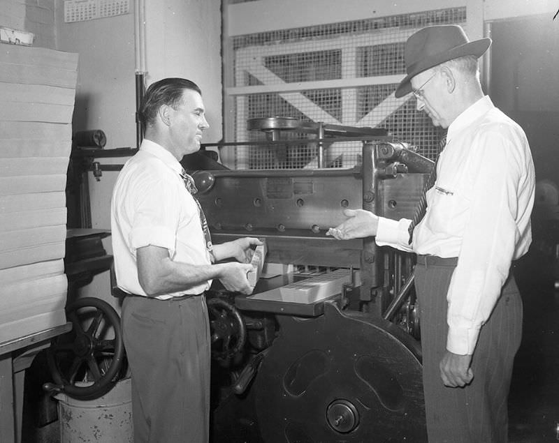 Inside the Camel Cigarette Factory of North Carolina in 1948