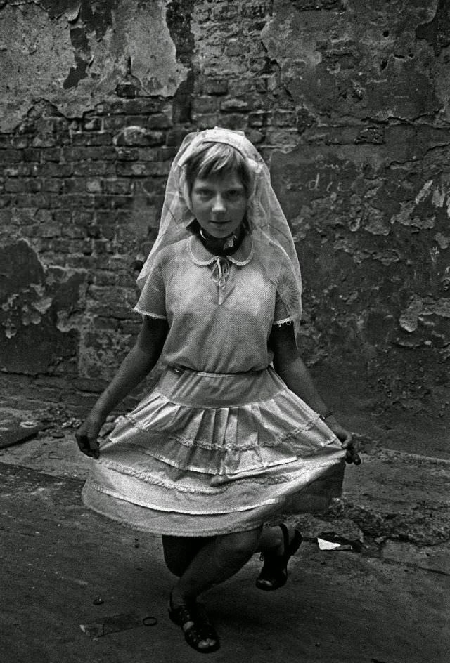 Life in East Berlin during the 1970s and 1980s Through the Lens of Bernd Heyden