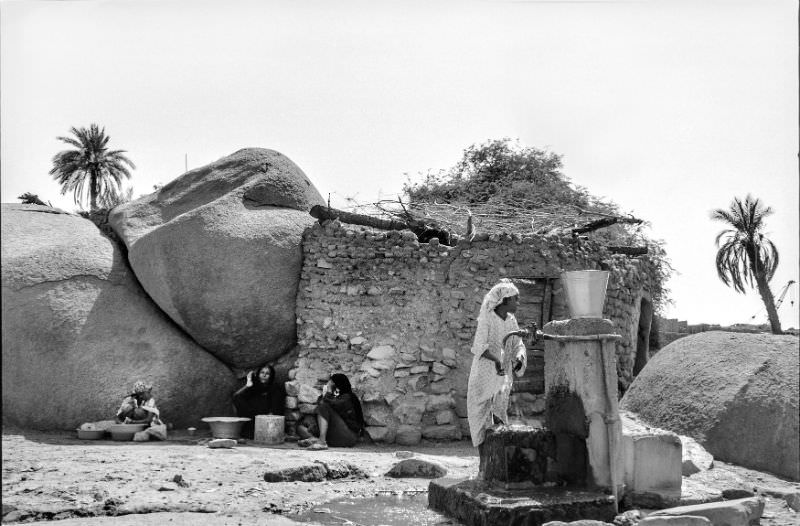 Water fountain, Aswan, August 1981