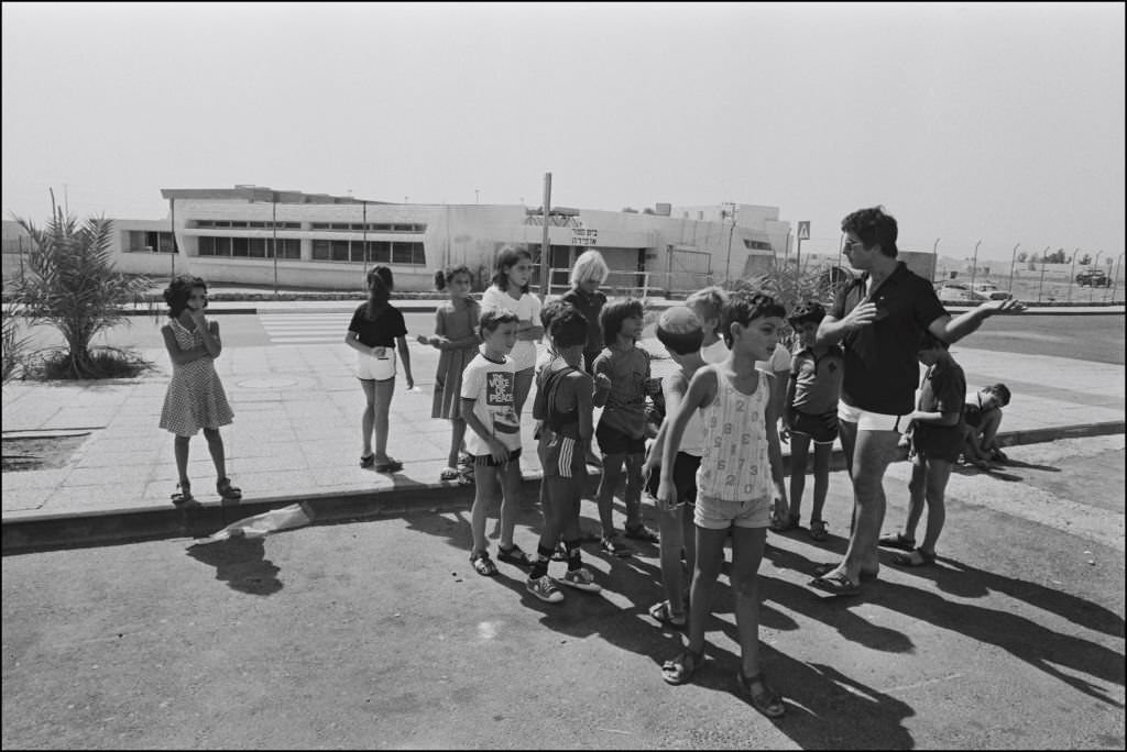 Israeli Settlers, 1981