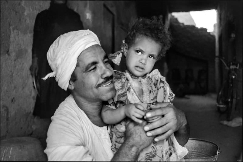 Father and daughter, Aswan, August 1981