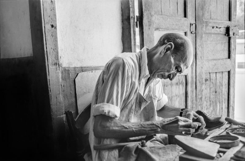 Shoemaker, Aswan, August 1981