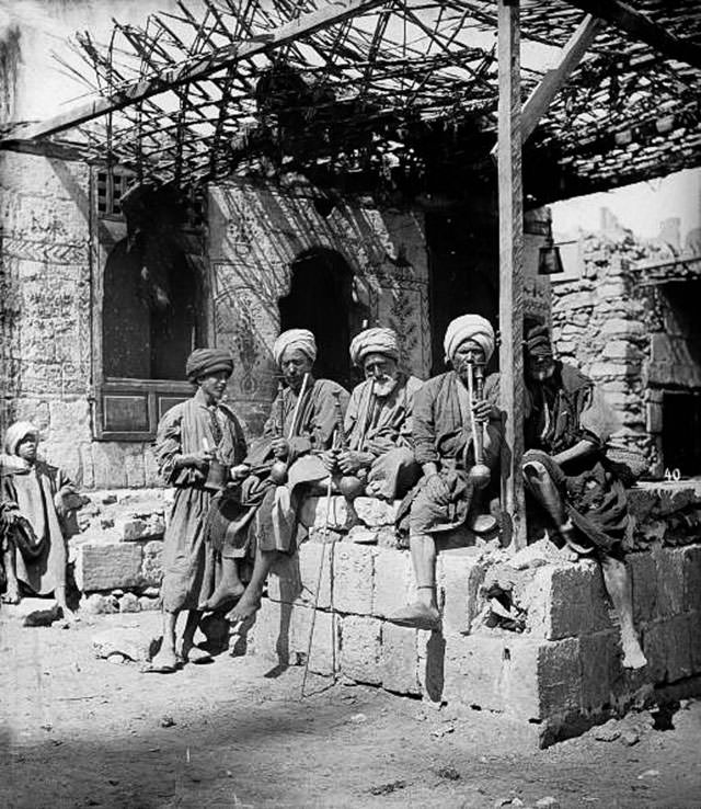 Cairo coffee house in the 1880s